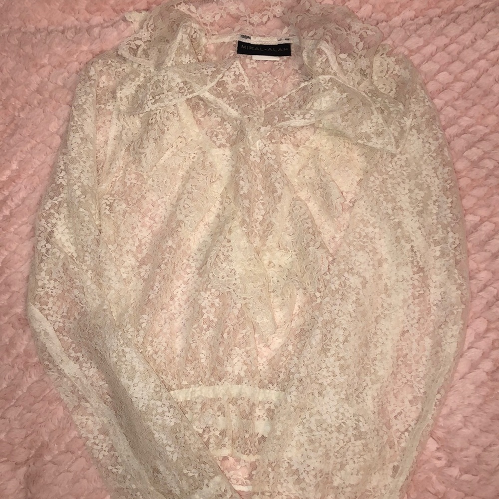 Floral vintage lace blouse